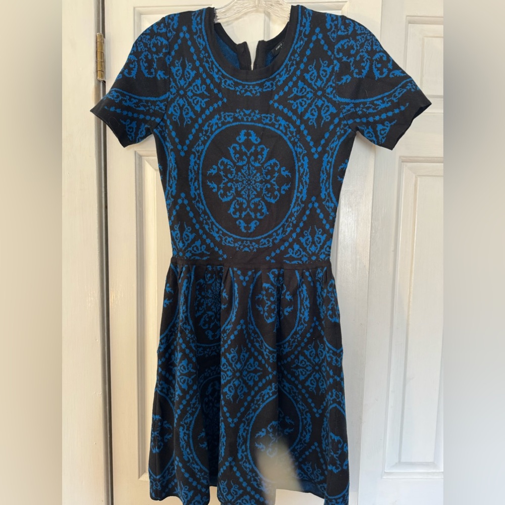 Romeo y Juliet Couture Knit Stretch Dress